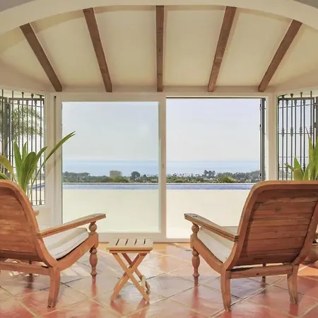 Breathtaking In Estepona, Close To Selwo Villa